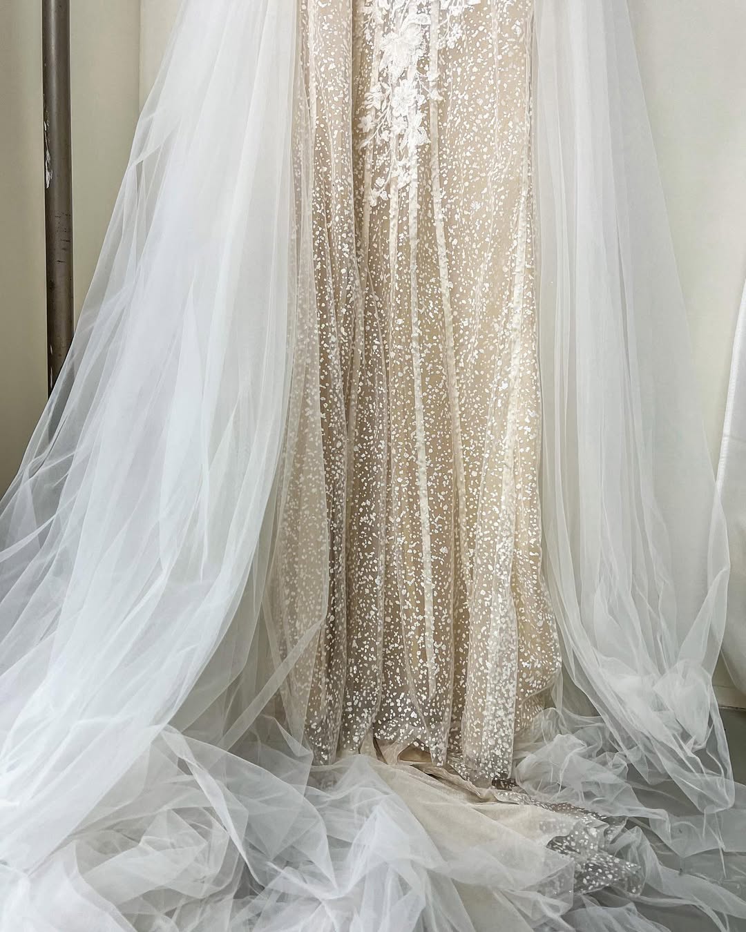 Ophelia wedding gown thumbnail 3
